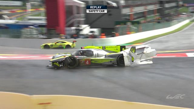 6 Horas de Spa: Un coche se lleva un trozo de panel en el neumático 6 Horas de Spa: Un coche se lleva un trozo de panel en el neumático