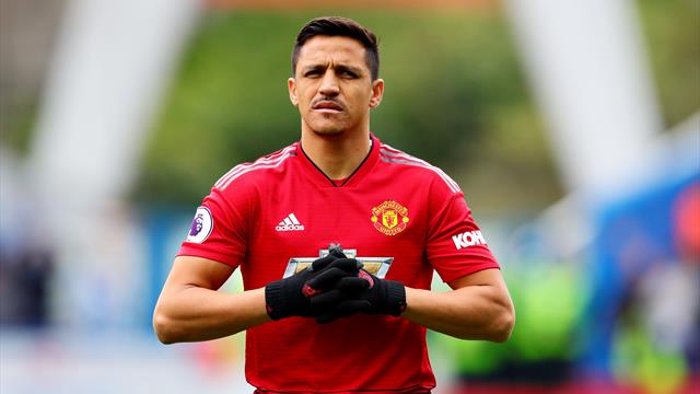 Paper Round Sanchez refuses to leave Manchester United