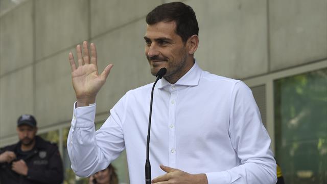 Casillas nach Herzinfarkt: "Die sportliche Zukunft interessiert mich nicht" Casillas nach Herzinfarkt: "Die sportliche Zukunft interessiert mich nicht"