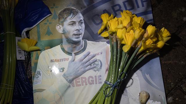 Sala and pilot likely exposed to carbon monoxide before fatal crash - report
