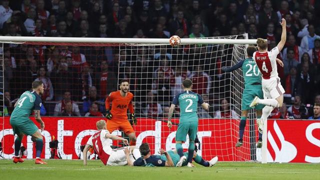 2-0. Ziyech y de Ligt acercan al Ajax a la final