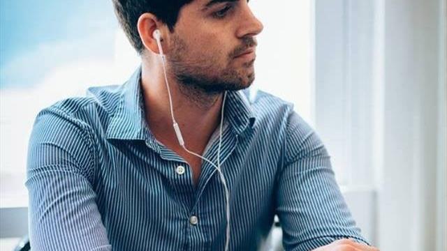 Julien RQT : « J’ai envie de sortir de ma zone de confort »
