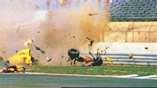 Incidenti, auto con 6 ruote, minacce: gli episodi più particolari accaduti al GP di Spagna Incidenti, auto con 6 ruote, minacce: gli episodi più particolari accaduti al GP di Spagna