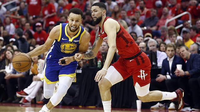 Curry : "Ma confiance ne faiblit pas dans ce genre de moments" Curry : "Ma confiance ne faiblit pas dans ce genre de moments"