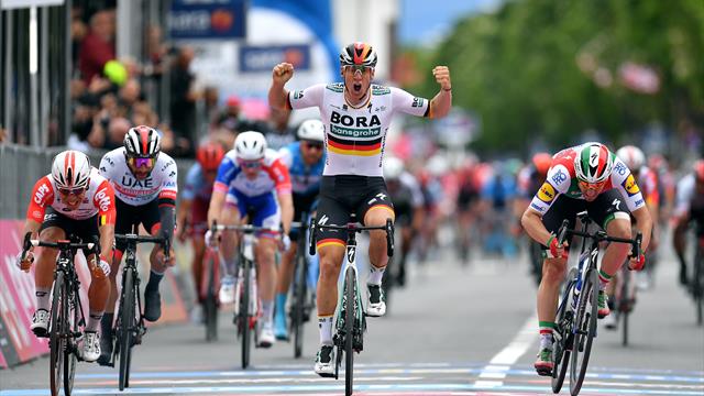 Turul Italiei: Pascal Ackermann s-a impus în etapa a 2-a la sprint masiv