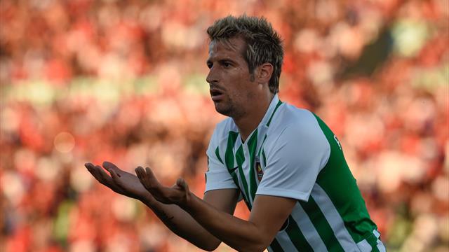 El curioso gesto de Coentrao con un jugador del Benfica que está revolucionando las redes