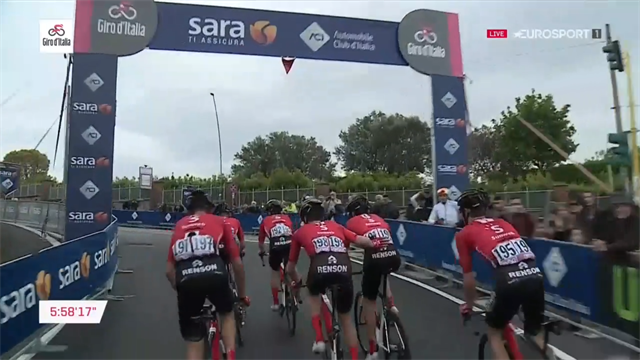 Giro d'Italia | De val van Tom Dumoulin Giro d'Italia | De val van Tom Dumoulin