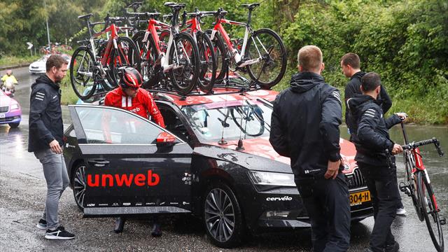 Mit Video | Bitteres Aus: Dumoulin steigt vom Rad