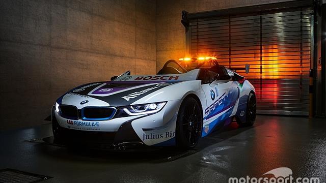 El nuevo y espectacular safety car híbrido BMW de la Fórmula E