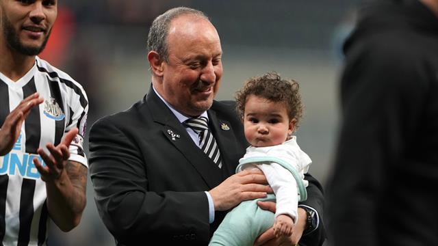 Rafael Benitez to continue talks with Mike Ashley over the weekend