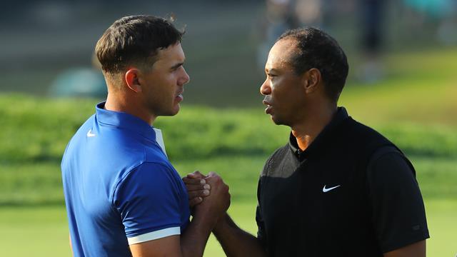 Koepka plane sur les records, Woods ne passe pas le cut