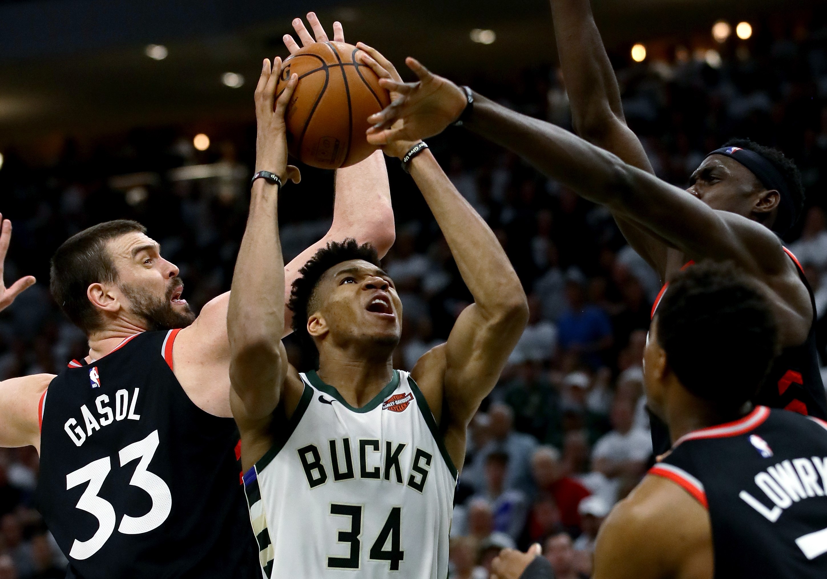 Marc Gasol (Toronto Raptors), Giannis Antetokounmpo (Milwaukee Bucks)