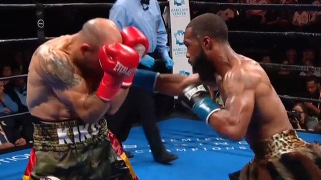 Los tres derechazos de Russell que privaron a Kiko Martínez de ser campeón del mundo del peso pluma Los tres derechazos de Russell que privaron a Kiko Martínez de ser campeón del mundo del peso pluma