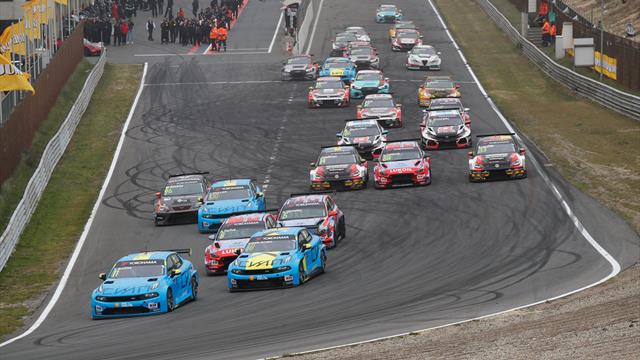 WTCR Race 3 flash: Björk claims second Zandvoort win