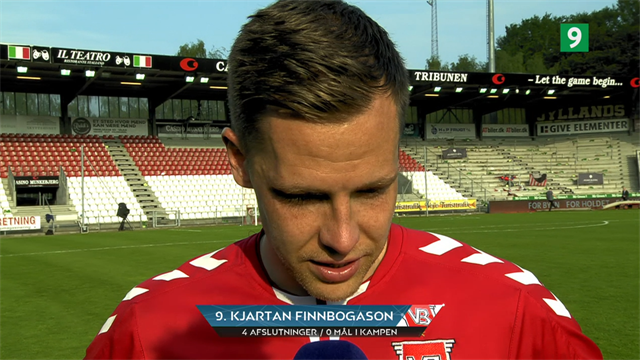 Finnbogason: Det er virkelig hårdt. Alle vores fantastiske fans og byen fortjener et Superligahold Finnbogason: Det er virkelig hårdt. Alle vores fantastiske fans og byen fortjener et Superligahold