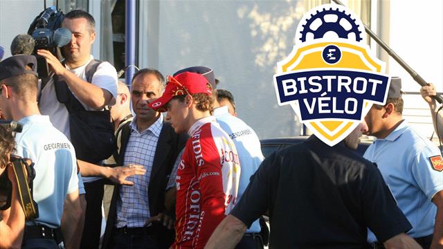 Chavanel sur le Tour 2007 : "Je ne fais pas du vélo pour finir à la gendarmerie" Chavanel sur le Tour 2007 : "Je ne fais pas du vélo pour finir à la gendarmerie"