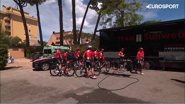 Wat doet Team Sunweb tijdens een rustdag? Wat doet Team Sunweb tijdens een rustdag?