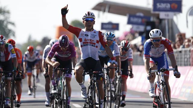 Giro de Italia 2019 (11ª etapa): Caleb Ewan aprovecha la rueda de Ackermann y nadie puede con él Giro de Italia 2019 (11ª etapa): Caleb Ewan aprovecha la rueda de Ackermann y nadie puede con él