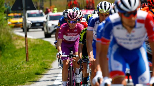 "Ils ont été trop gourmands" : la Groupama-FDJ a cafouillé et Démare a tout perdu