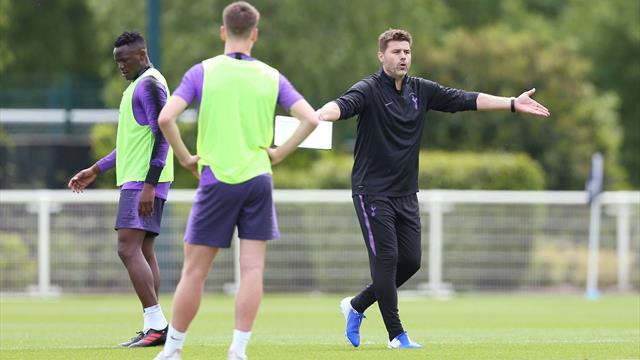 Pochettino keen to stay at Spurs