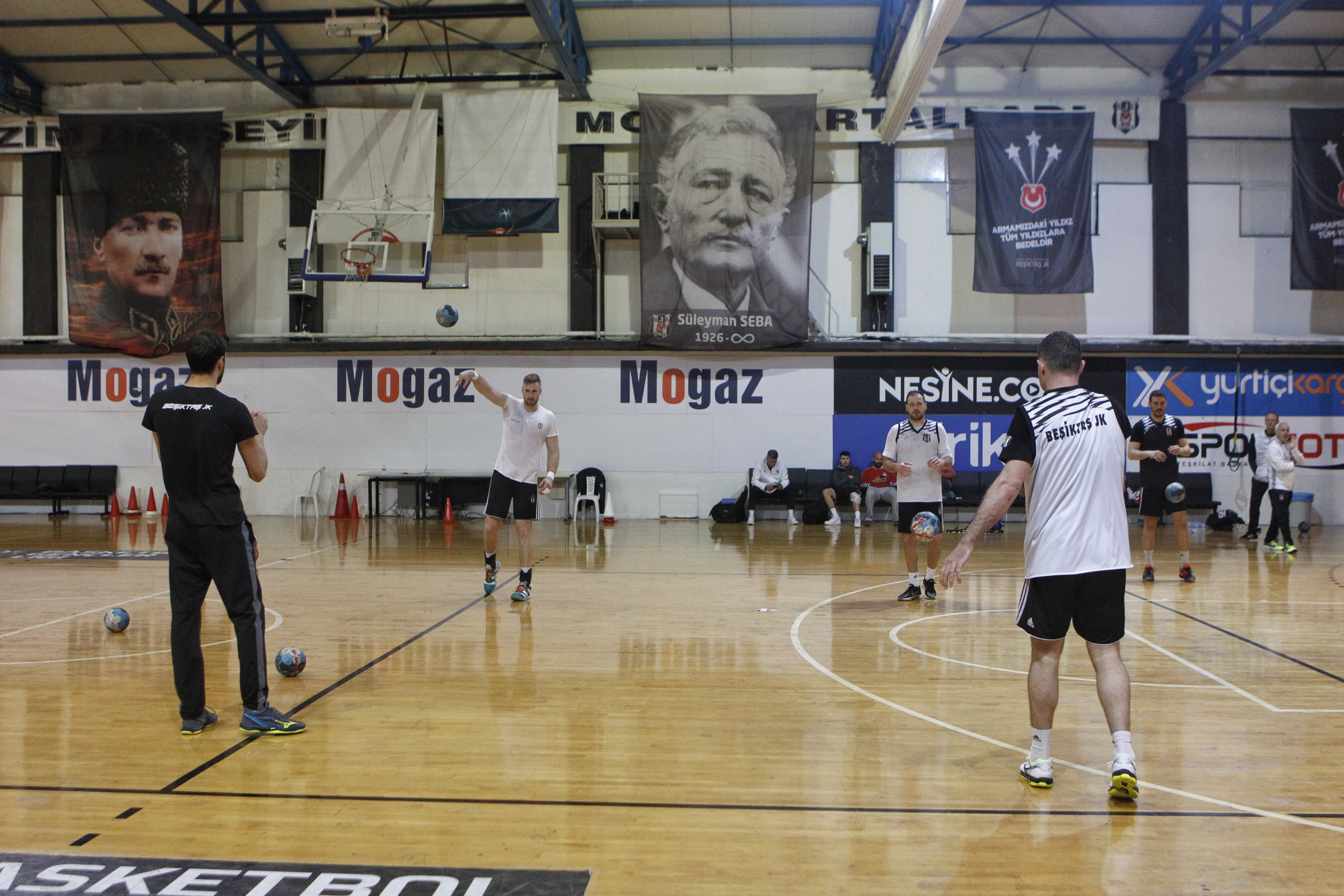 Beşiktaş Hentbo Takımı antrenmanı (Fotoğraf: Betül Usta)