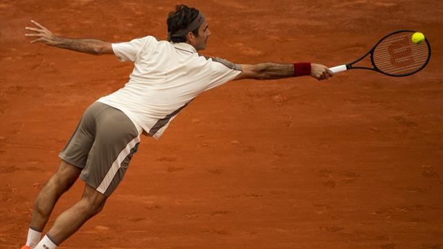 Alerte tour de magie : le revers exceptionnel de Federer face aux assauts de Wawrinka Alerte tour de magie : le revers exceptionnel de Federer face aux assauts de Wawrinka