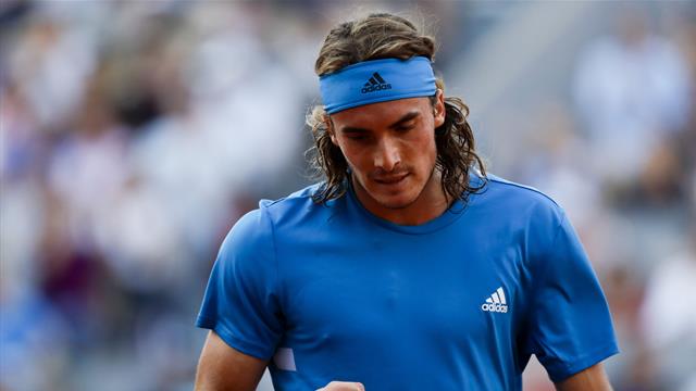 Stoppés par la nuit, Tsitsipas et Wawrinka devront revenir samedi