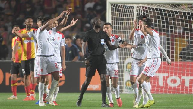 Scène folle à Tunis : le Wydad abandonne en plein match, l'Espérance titrée !