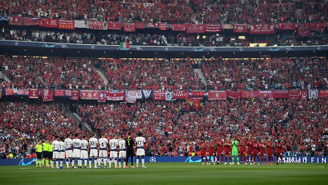 Emotivo minuto de silencio y aplausos en homenaje a Reyes en el Wanda Metropolitano