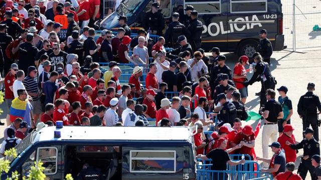 Siete hinchas y 3 vendedores de entradas falsas detenidos antes del partido