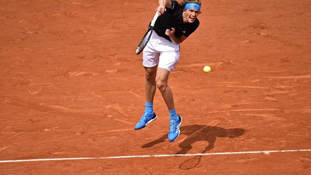 L'oeil du coach : "En se rapprochant de sa ligne, Zverev a amélioré son jeu" L'oeil du coach : "En se rapprochant de sa ligne, Zverev a amélioré son jeu"