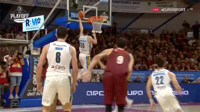 Numero di Stojanovic: manda al bar Bramos e mette la ciliegina sul successo di Cremona Numero di Stojanovic: manda al bar Bramos e mette la ciliegina sul successo di Cremona