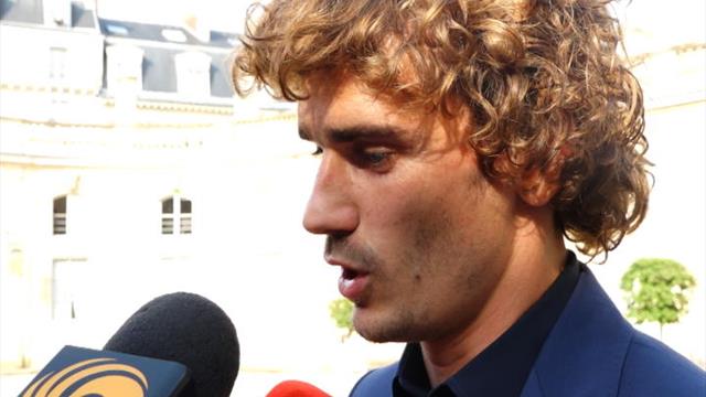 Griezmann remercie Macron : "C'était très touchant" Griezmann remercie Macron : "C'était très touchant"