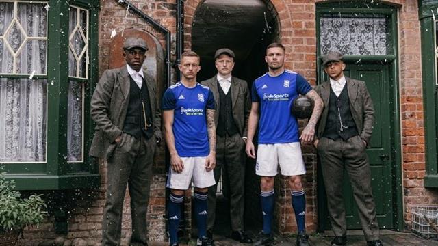 En mode "Peaky Blinders", Birmingham présente son nouveau maillot