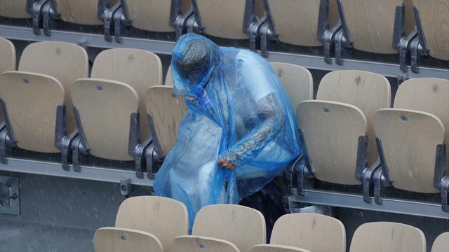Kraftig regn i Paris: Kvartfinalene i Roland-Garros utsatt til torsdag