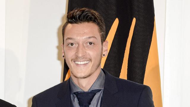 Mit Video | Mit Trauzeuge Erdogan: Weltmeister Özil heiratet in Istanbul