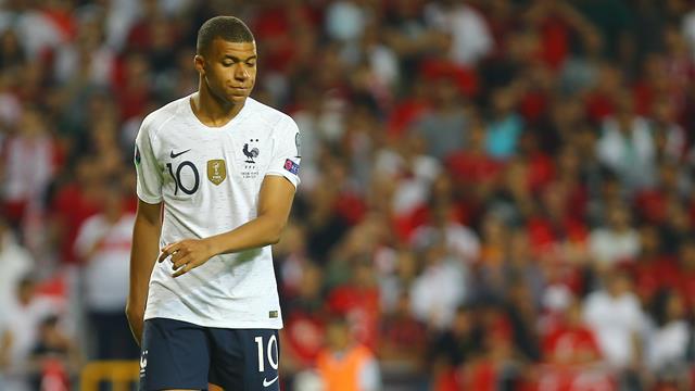 Mbappé, la mauvaise passe qui tombe mal