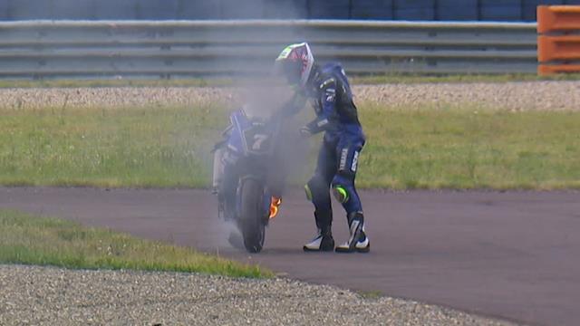 Bike goes up in flames at eight hours of Oschersleben Bike goes up in flames at eight hours of Oschersleben