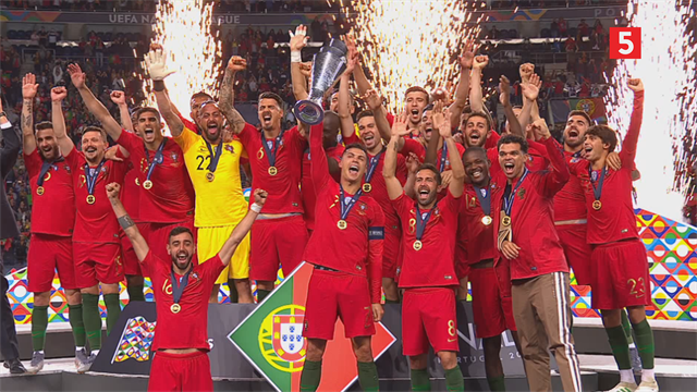 Turneringens MVP og trofæoverrækkelse: Se præmieceremonien fra Nations League her Turneringens MVP og trofæoverrækkelse: Se præmieceremonien fra Nations League her