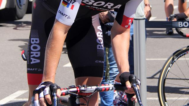 Bennett sprints to stage three victory at Criterium du Dauphine