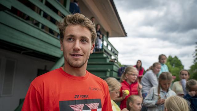 Forsøker uvant grep før Wimbledon