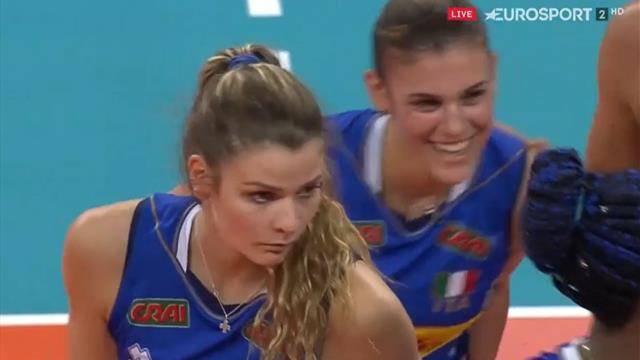 Chirichella subito in partita: il monster block che stoppa la Bulgaria Chirichella subito in partita: il monster block che stoppa la Bulgaria