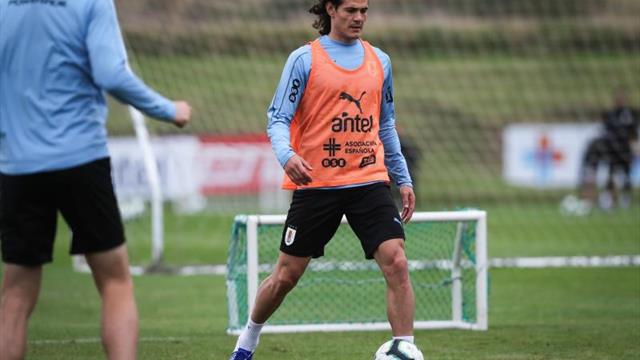 Con toques de balón, goles y juego en equipo, Uruguay continúa sus entrenamientos