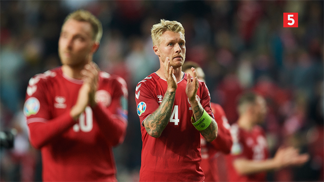 Anfører Kjær overrasket: Hareide fortjener flot afsked til EM-slutrunden