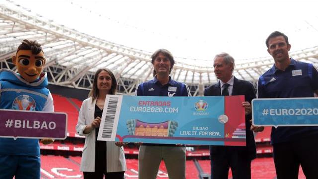 Julen Guerrero y Carlos Marchena, embajadores de la Eurocopa 2020 en Bilbao
