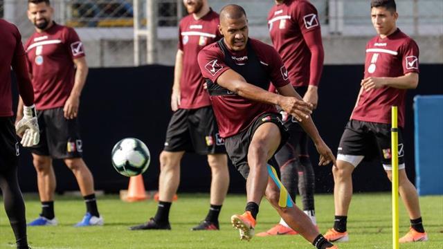 Darwin Machís: "Para Venezuela es un privilegio tener a Rondón"