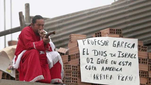 Perú reúne para la Copa América a 'los Cuatro Fantásticos' de su hinchada