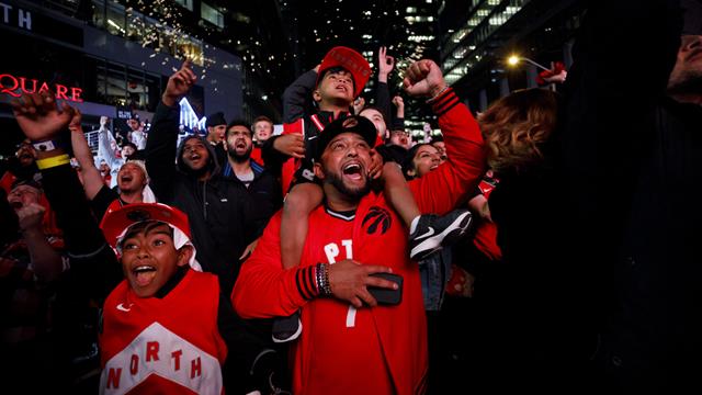 "We The North" : Scènes de liesse à Toronto après le sacre des Raptors
