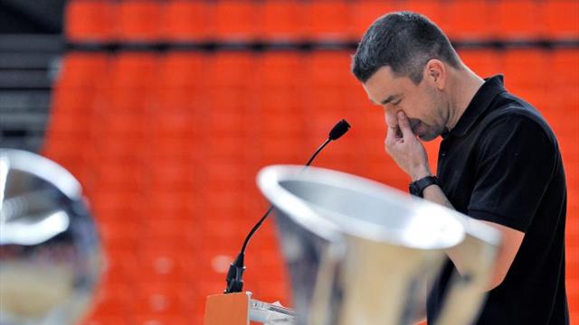 Rafa Martínez: "Me he dejado la piel por este escudo, mi éxito es el vuestro"