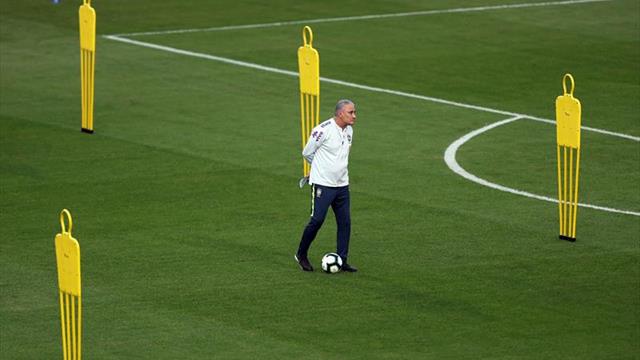 Brasil, ante la maldición de la camiseta blanca
